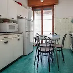 279b - Casa Maria Grazia, Nel Centro Di Sestri, 10 Minuti A Piedi Dalla Baia Del Silenzio Διαμέρισμα *