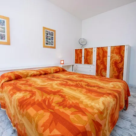 279b - Casa Maria Grazia, Nel Centro Di Sestri, 10 Minuti A Piedi Dalla Baia Del Silenzio Appartamento *