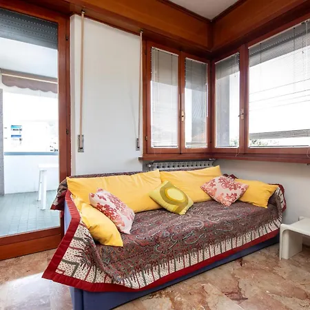 شقة 279b - Casa Maria Grazia, Nel Centro Di Sestri, 10 Minuti A Piedi Dalla Baia Del Silenzio