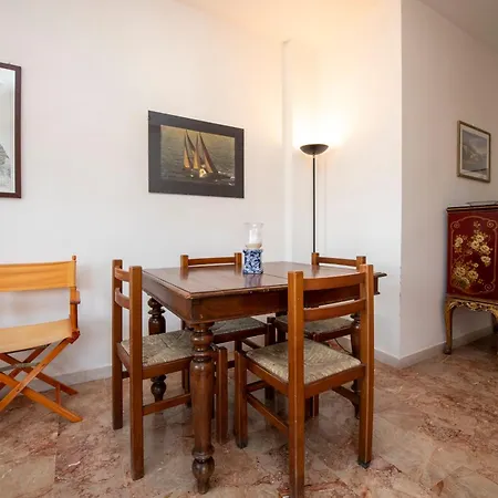 279b - Casa Maria Grazia, Nel Centro Di Sestri, 10 Minuti A Piedi Dalla Baia Del Silenzio شقة