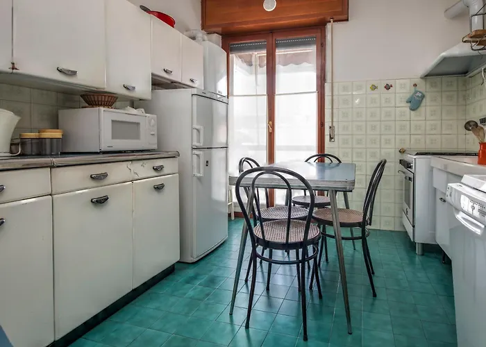 279b - Casa Maria Grazia, Nel Centro Di Sestri, 10 Minuti A Piedi Dalla Baia Del Silenzio Lejlighed *