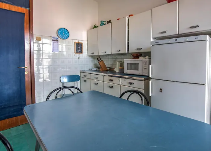 279b - Casa Maria Grazia, Nel Centro Di Sestri, 10 Minuti A Piedi Dalla Baia Del Silenzio Lejlighed